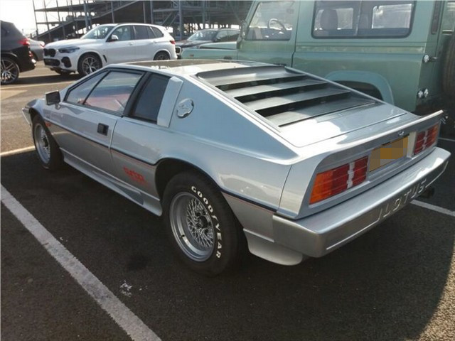 Lotus Esprit Turbo